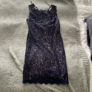 Beautiful Adrianna papell dress